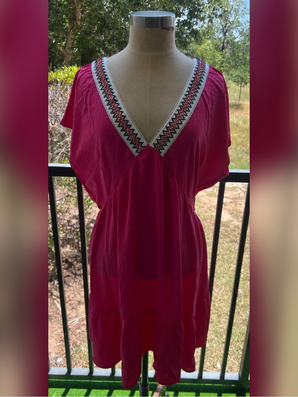 BMJL Pink Sleeveless Embroidered V Neck Swimsuit Coverup